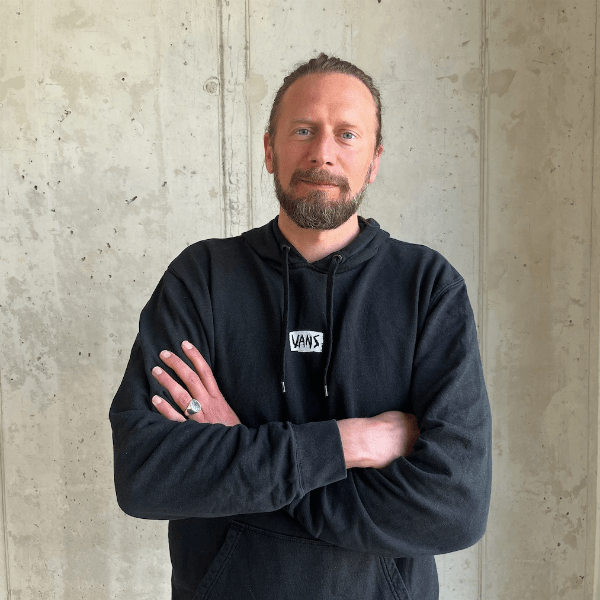 Benjamin Dippe von uniplan ist begeistert von der Eventbetreuung der Präsentationsagentur K16 beim Event der Deutschen Telekom