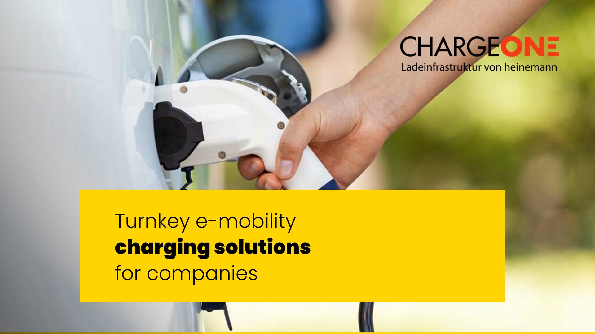 PowerPoint-Unternehmenspräsentation für E-Mobility Unternehmen mit dynamischen Design und Storyline